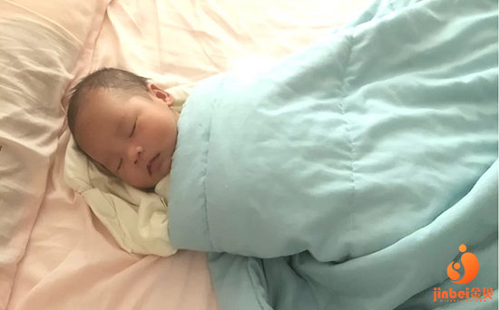 北京双胞胎助孕-在北京通过试管婴儿孕育的胎儿存活率高。
