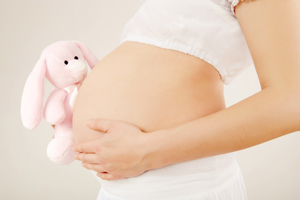 遵义哪家机构能做试管助孕：试管婴儿移植后肚子隐隐作痛会影响受孕吗