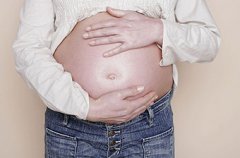 乌鲁木齐哪些医院能做助孕龙凤胎-怀孕的
